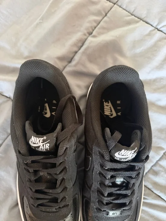 Nike Air Force 1 Black Low-Top Canvas Sneakers with White Sole - Picture 11 of 12